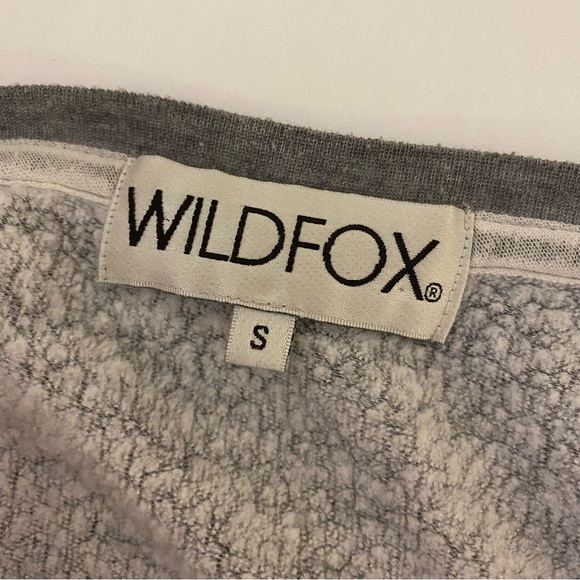 Wildfox Small Gray I’ll Keep You Warm Long Sleeve Pullover - Picture 5 of 8